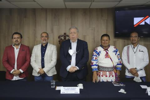 Convocatoria para el premio de literaturas indigenas de america