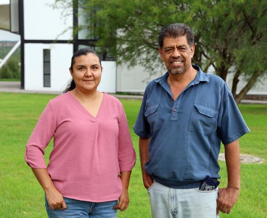 Con recursos naturales del Norte de Jalisco crean tintas para creaciones artísticas