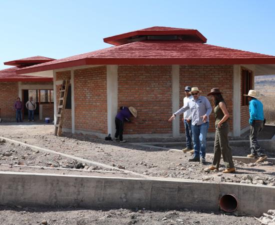 Compromiso y acompañamiento cercano fortalecen la atención a estudiantes wixaritari en la sede Tuxpan de Bolaños