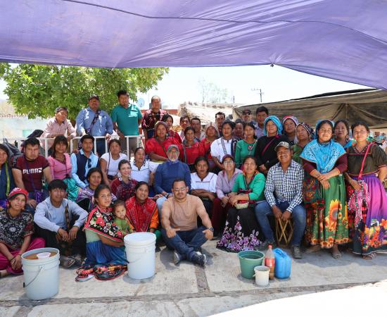 Estudiantes, docentes y autoridades del CUNorte participan en ceremonia wixárika para bendecir sede en Tuxpan de Bolaños