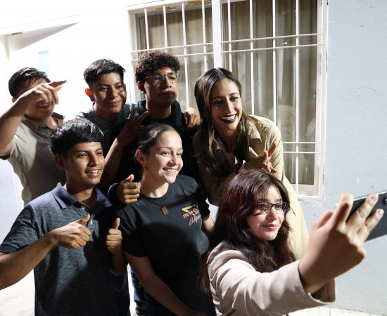 Rectora del CUNorte visita la Casa del Estudiante y refrenda compromiso con la permanencia universitaria