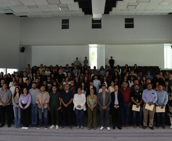 CUNorte reconoce talento estudiantil en el Hackathón de Excel “Fórmulas para la Victoria”