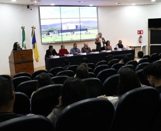 La cuarta generación del Diplomado en "Mecanismos Alternos de Solución de Controversias" ha comenzado sus cursos en la sede del CUNorte 