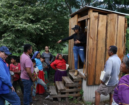 Capacitación baños secos