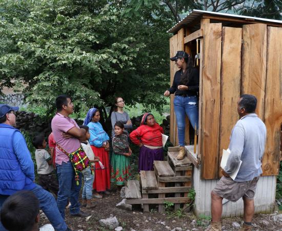 Capacitación baños secos