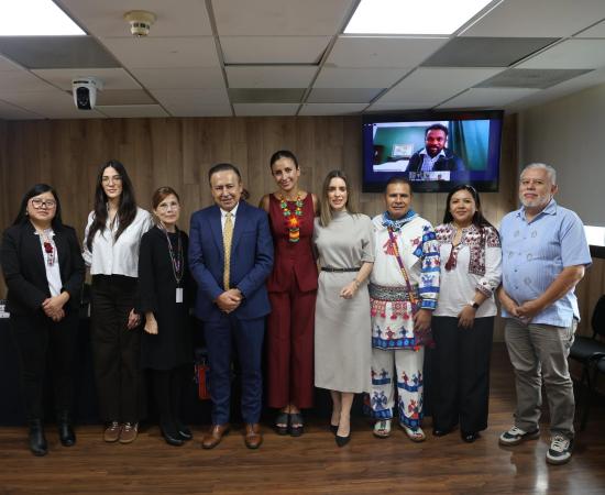 Wingston González, poeta guatemalteco garífuna, obtiene el Premio de Literaturas Indígenas de América 2026