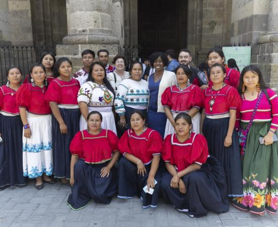 Embajador de EUA charla con estudiantes de UdeG