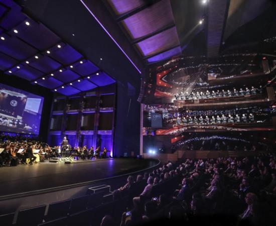 Celebra UdeG centenario de su refundación con homenaje a sus figuras destacadas