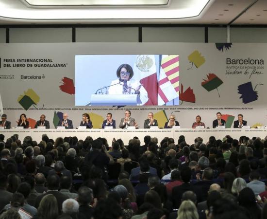 La FIL inicia con un llamado a cuidar a los libros y los espacios de fomento a la lectura de discursos intolerantes