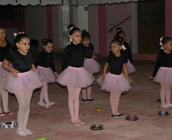 Comunidad universitaria y población del municipio participan activamente en los Talleres Recreativos