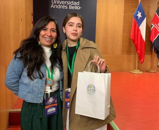 Reconocen a alumna del CUNorte en el Primer Congreso Internacional de Salud Mental Perinatal en Chile