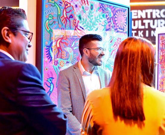 Inauguran la exposición “La creación del mundo” en el Centro Cultural Atkinson CUCS