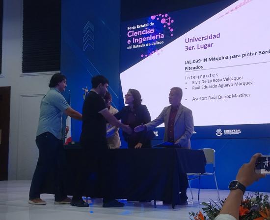 Alumnos del CUNorte ganan 3.er lugar en la Feria Estatal de Ciencias e Ingeniería de Jalisco 2025