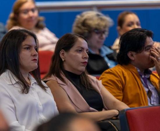 Rector del CUNorte ofrece conferencia sobre Atención a la Diversidad en el Coloquio de Investigación del SEMS
