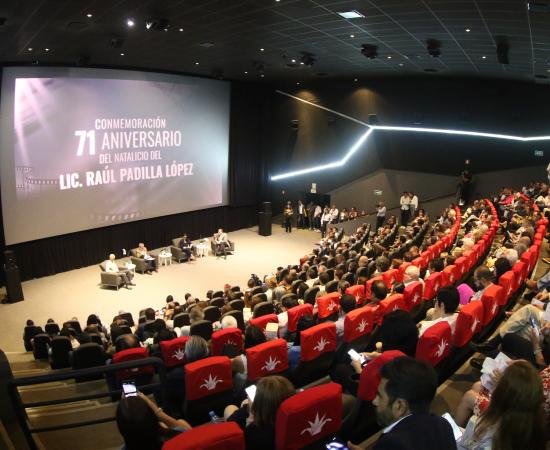 UdeG conmemora natalicio de Raúl Padilla López