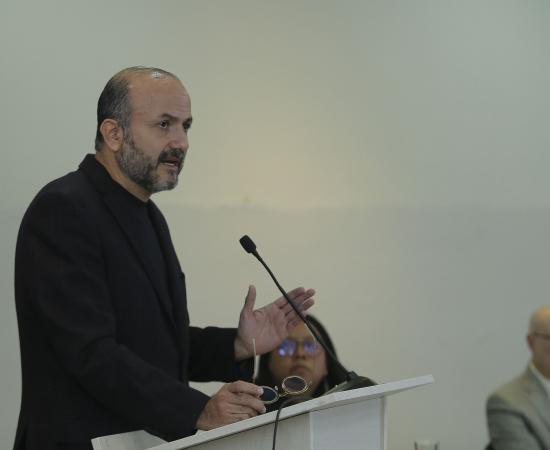 Diseñan política lingüística con estudiantes de pueblos originarios